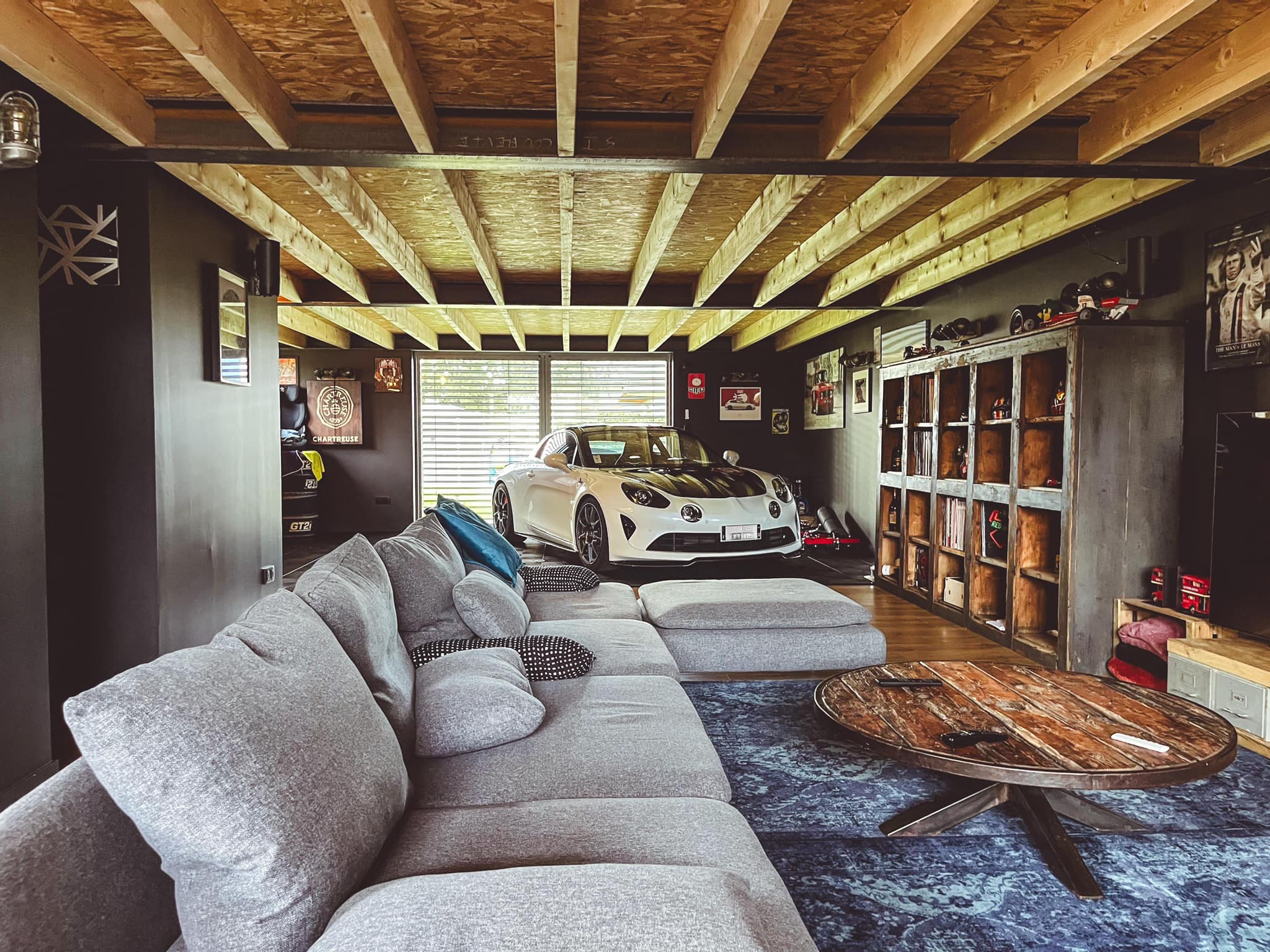 Transformer son garage en pièce à vivre : le guide complet pour réussir votre projet