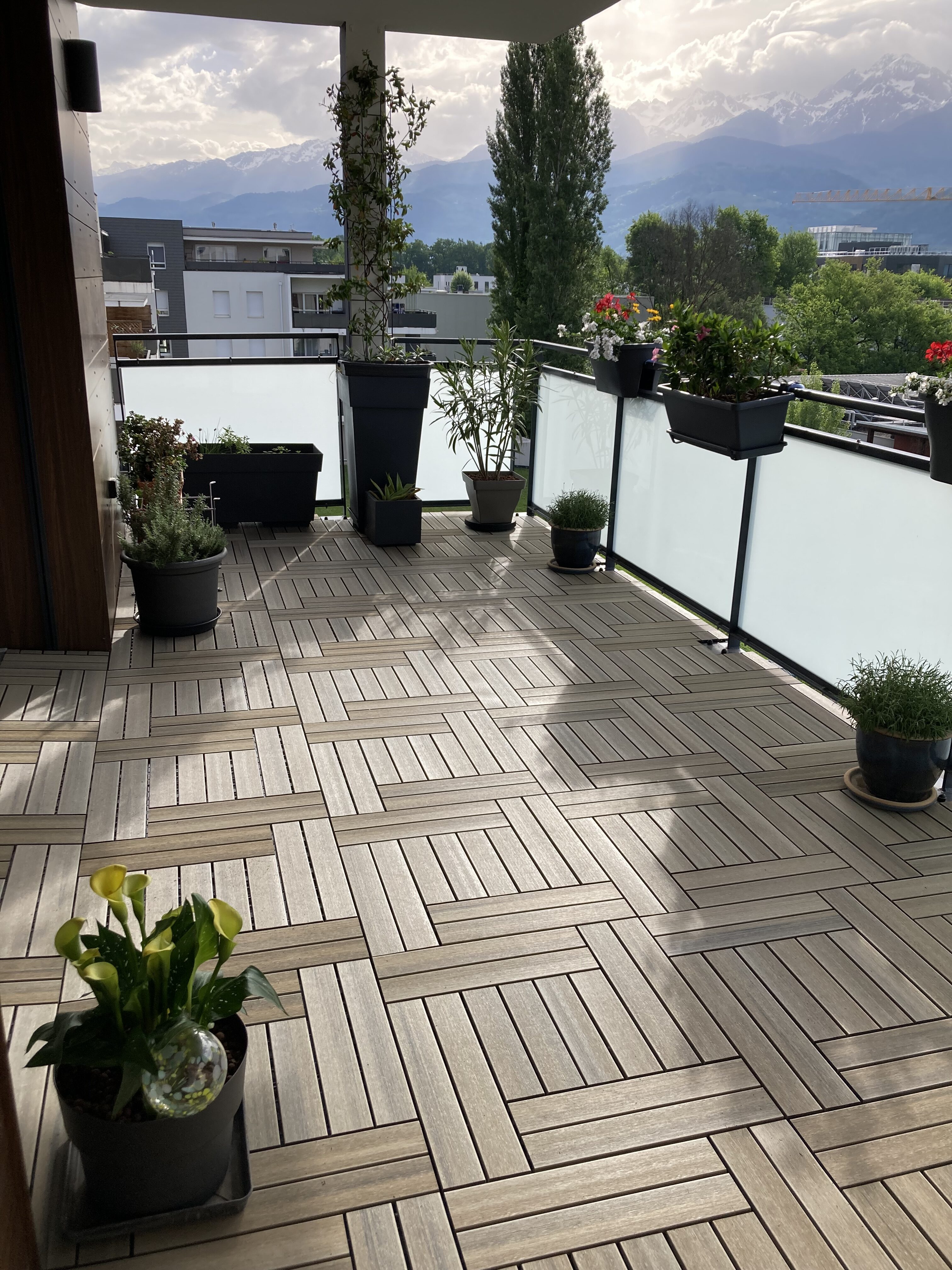 Comment poser une terrasse composite ?